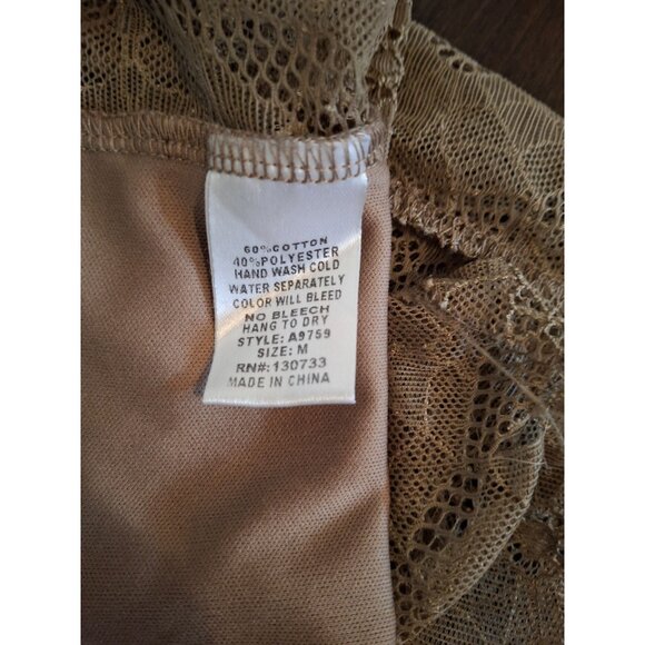 Umgee Womens Crop Top  Medium Brown Lace Flutter Sleeves Crochet USA Boho Y2K - Picture 5 of 9